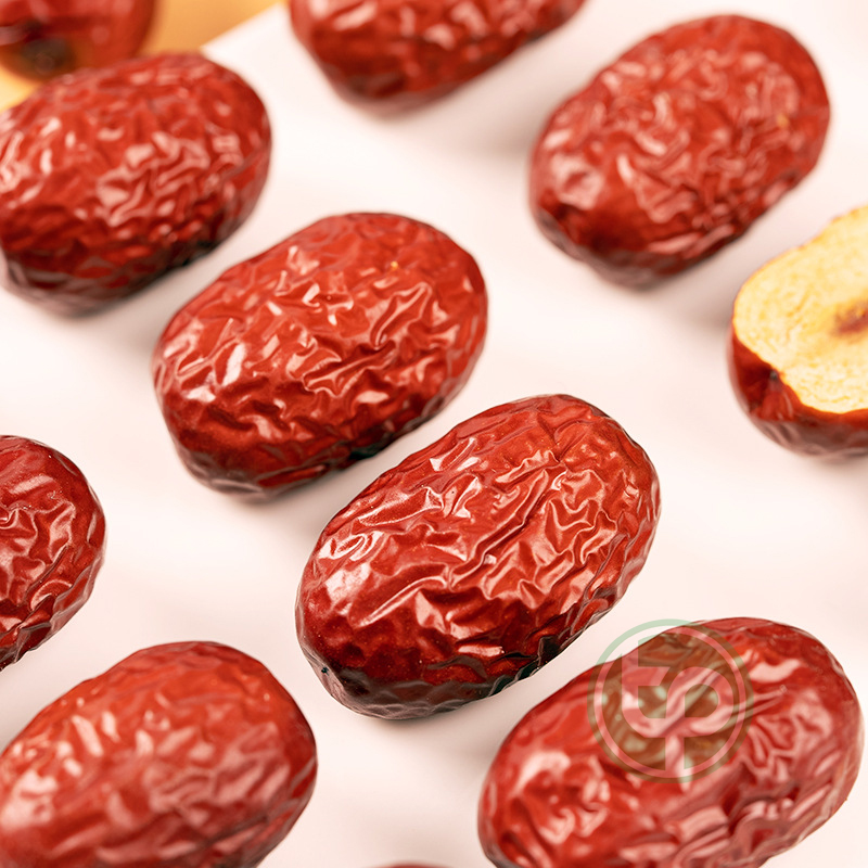Táo đỏ sấy khô 100g - Tấn Phát