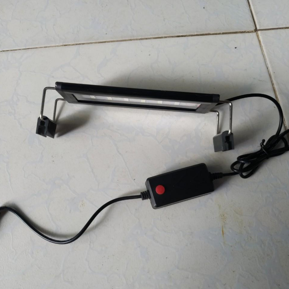 Đèn bể cá LED ĐỔi MÀU 4 dãy led cho hồ cá cảnh