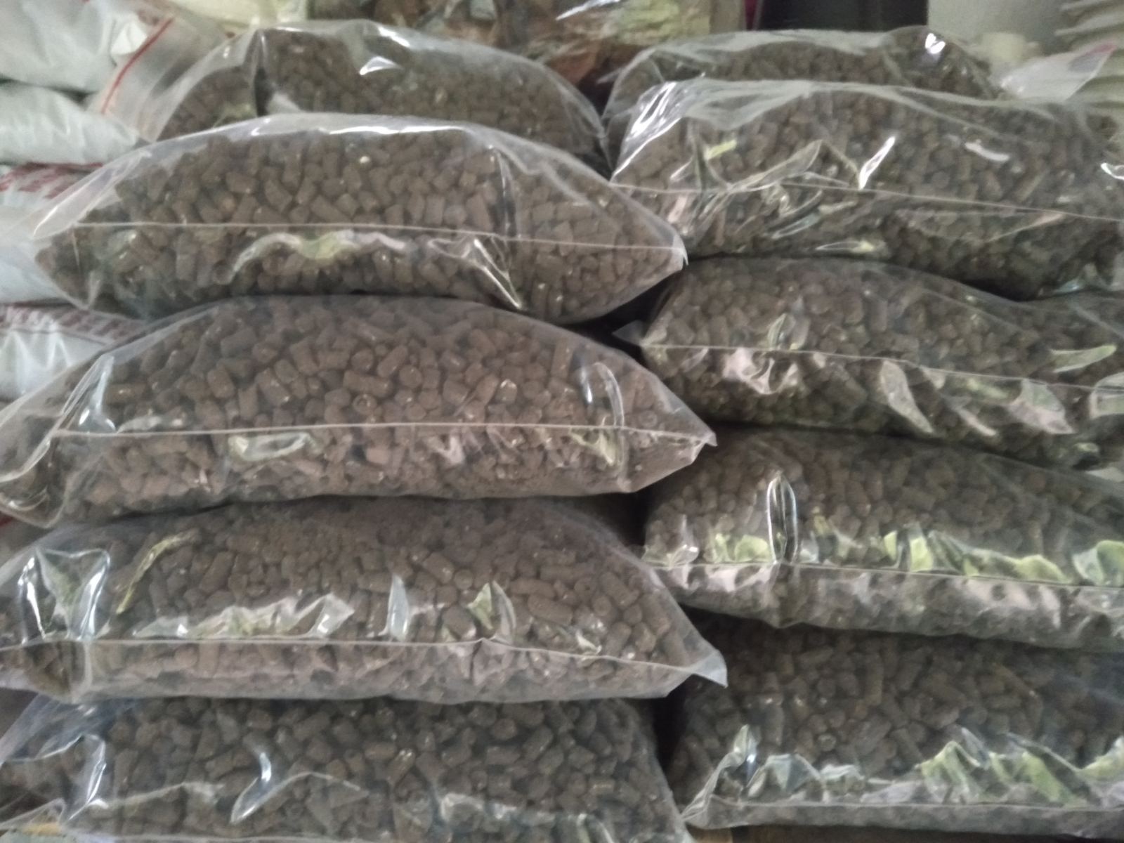 Phân gà Nhật Bản đã xử lý vi sinh 1kg (viên nén)