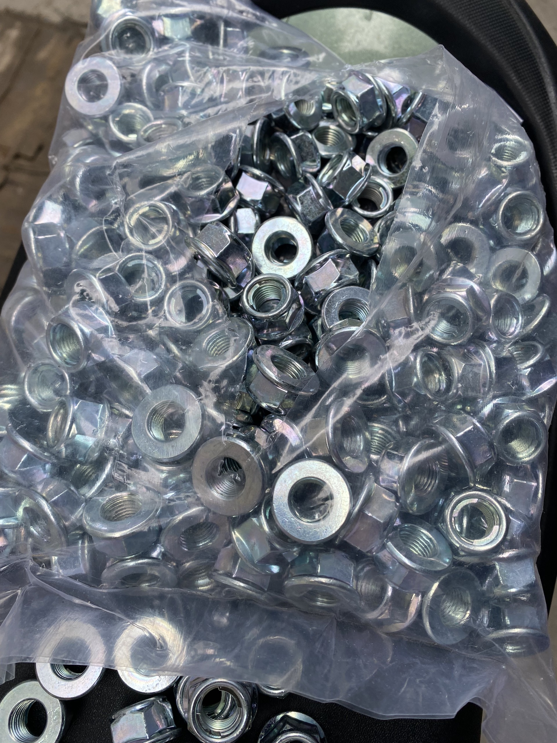 Ốc trục trước + sau 12mm zin Chất Lượng