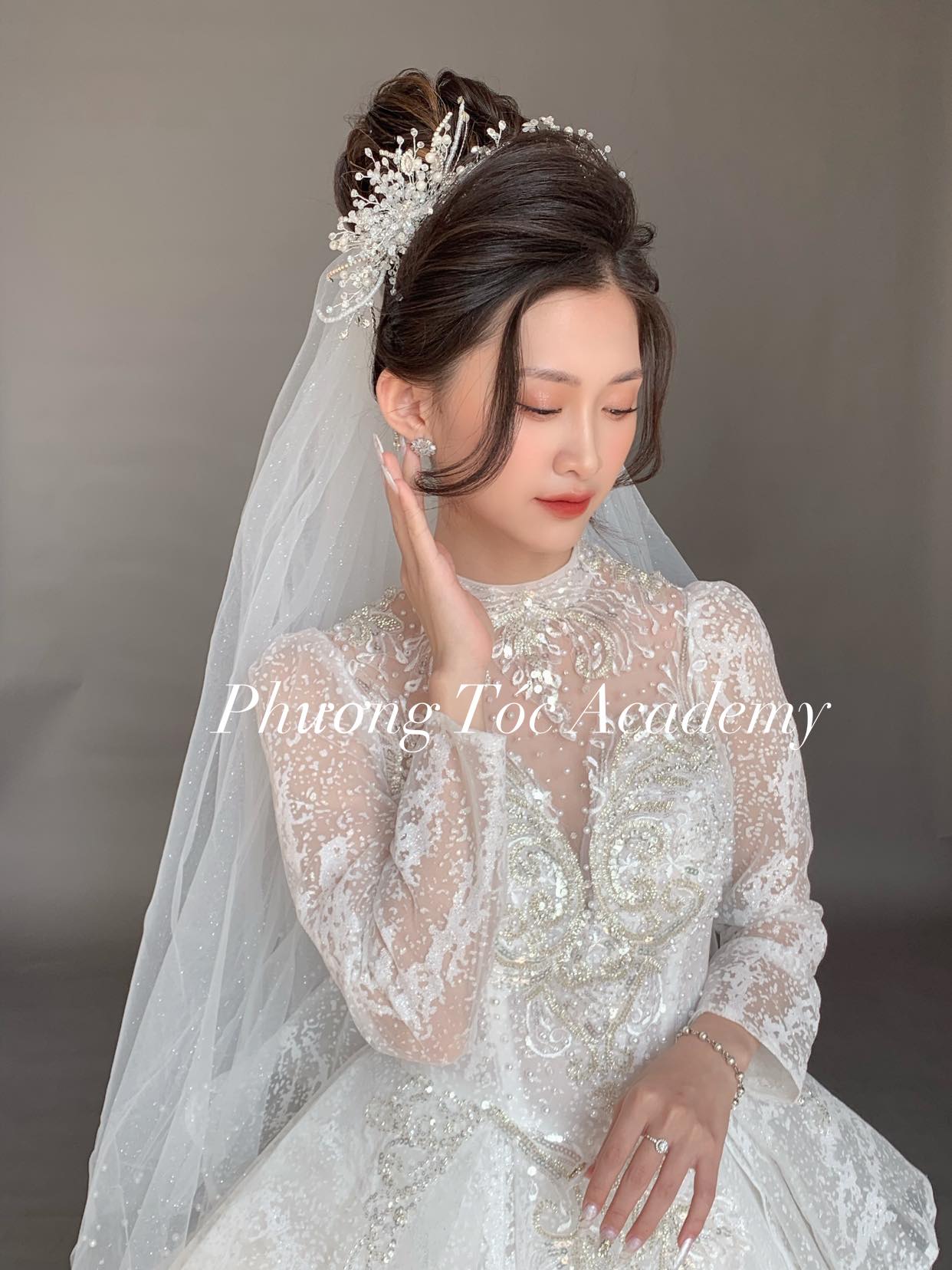 Set 2 cài pha lê cao cấp ( 1 set 2 cái )