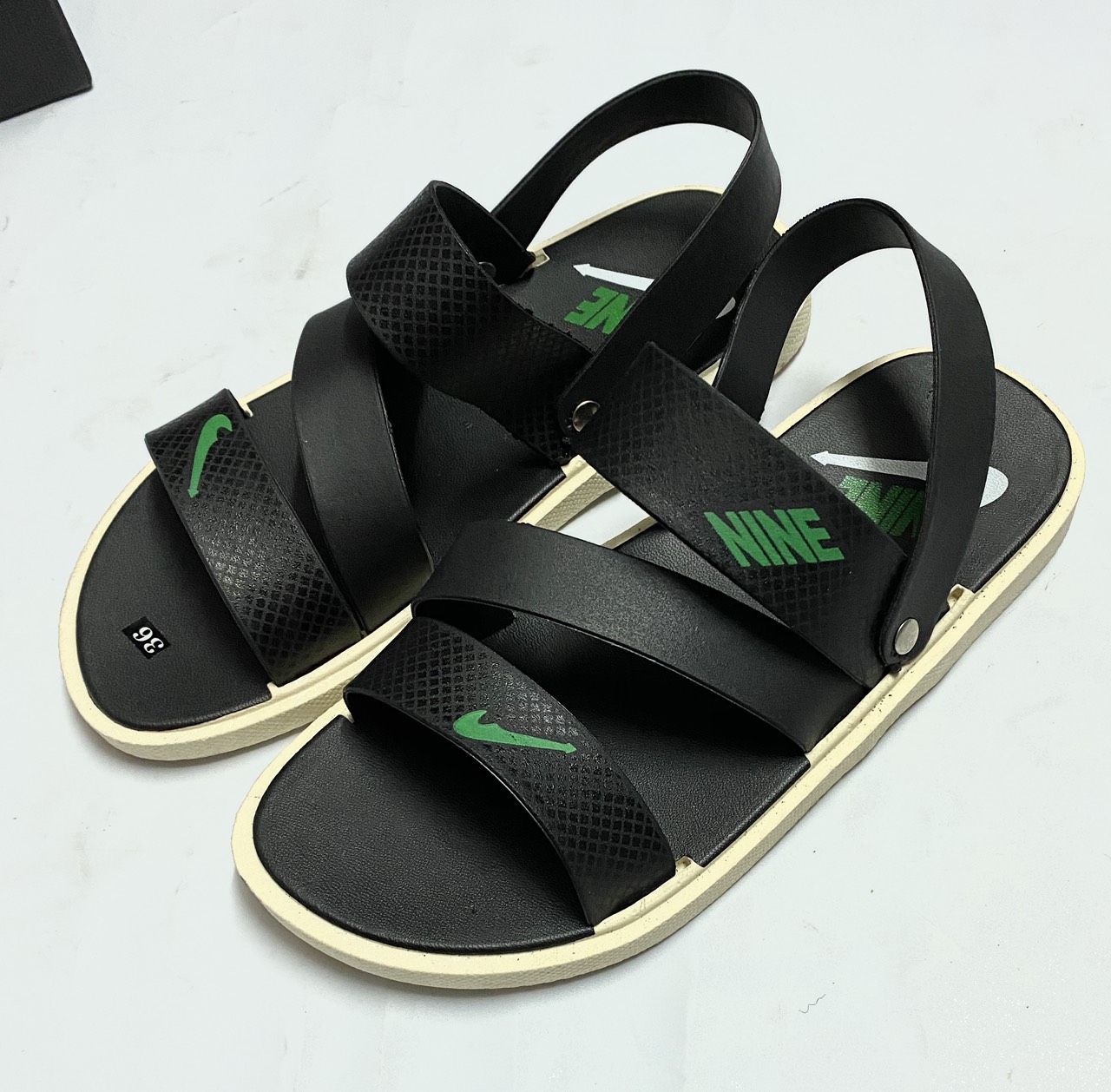 >> BÁO GIÁ GIÀY SANDAL NỮ DÁNG TRẺ TRUNG, QUYẾN RŨ S0115 | Shopee Lazada Sendo Tiki mới nhất 126 Giày Sandal Nữ Cao Cấp Xuất Khẩu Thời Trang đế cao su,Kiểu Dáng Năng Động Trẻ Trung, Đế Cao Su Nguyên Chất Bền Chắc Êm Chân