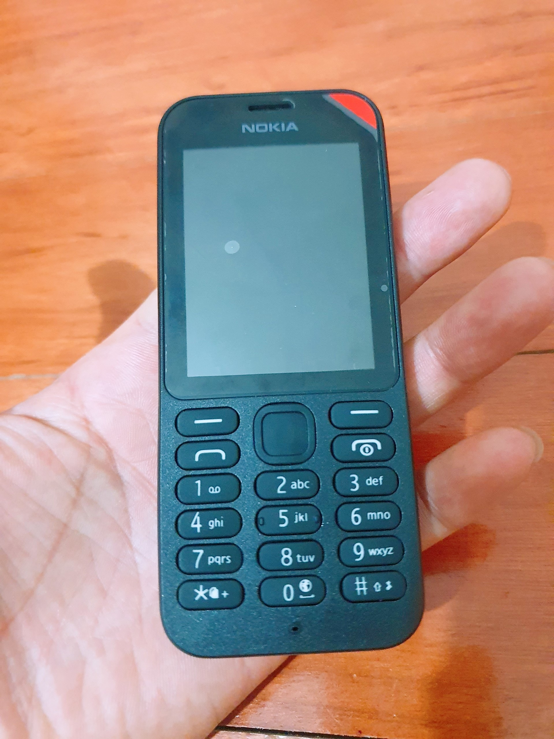 Điện Thoại Nghe Gọi Nokia 215, Nokia 216 Nokia 150 (2 Sim) Màn To Kèm Pin Sạc