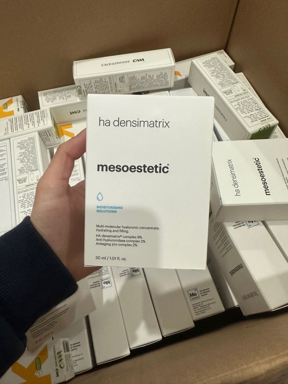 Serum cấp nước dưỡng ẩm Mesoestetic HA Densimatrix 30ml