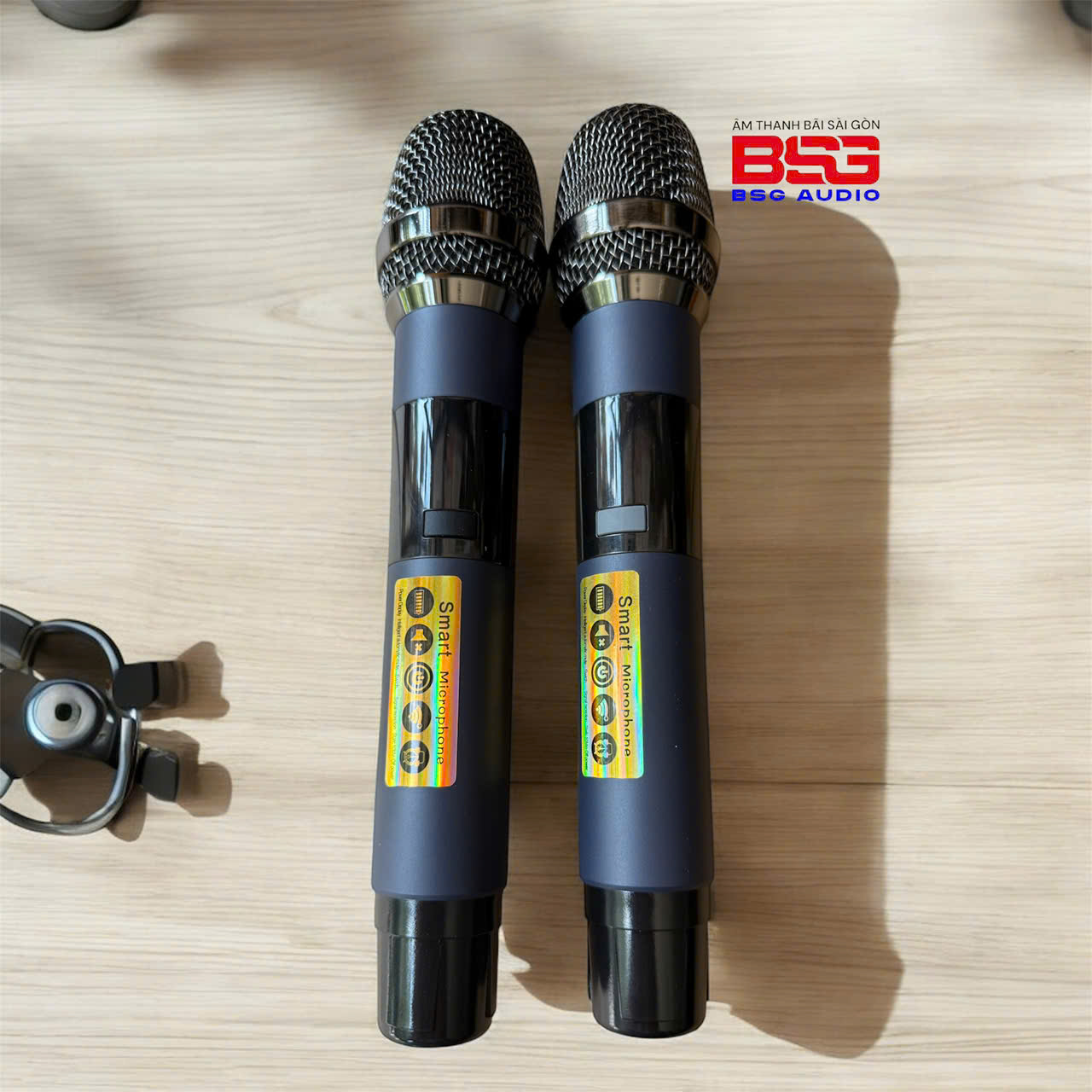 MICRO T8229 2 MÀN HÌNH DÀNH CHO LOA KÉO