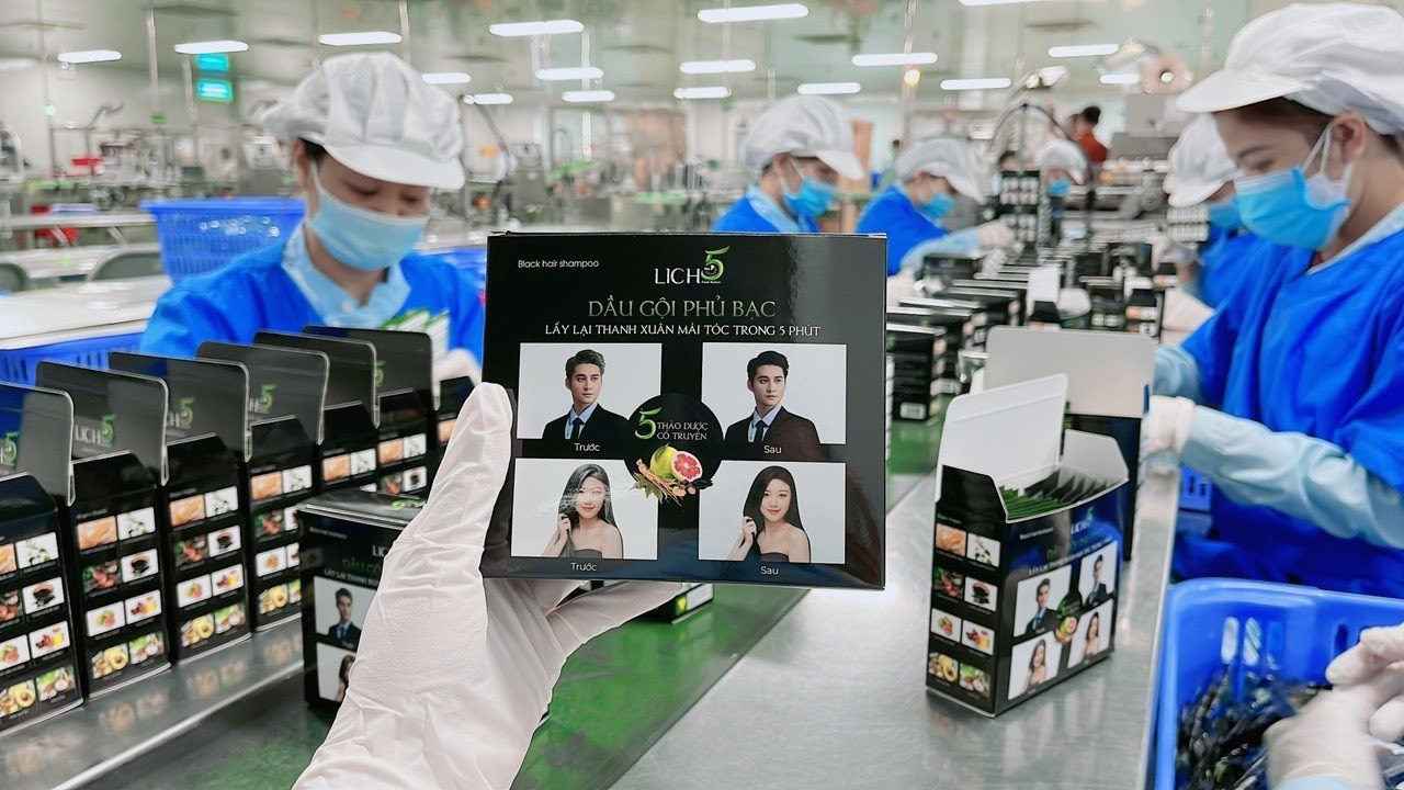 [HCM]COMBO 6 GÓI LICH5 GỘI NHUỘM ĐEN TÓC (COMBO DÙNG THỬ 3 LẦN)