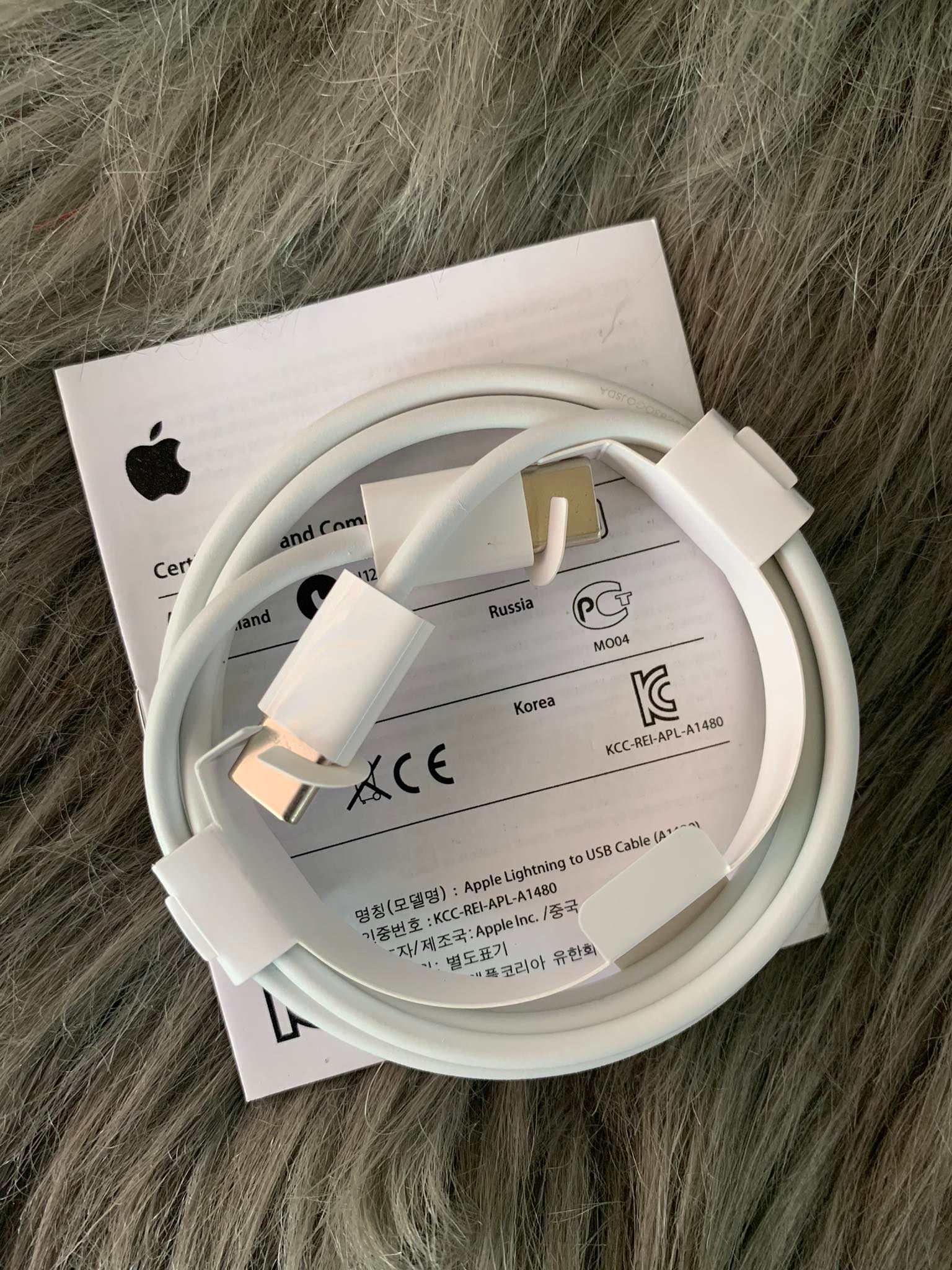 Cáp sạc Apple USB-C to C dài 1m