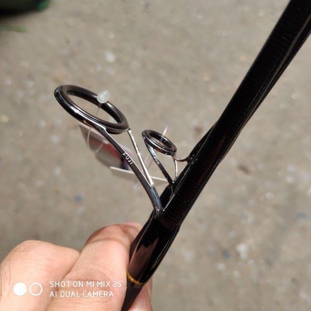 Cần câu lure Shimano 2m1