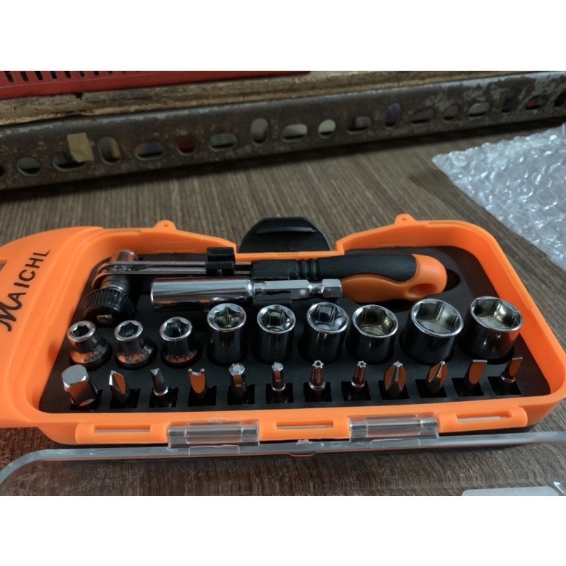 BỘ DỤNG CỤ VẶN ỐC VÍT, TỰ ĐỘNG, 2 CHIỀU BAO GỒM 23 MÓN