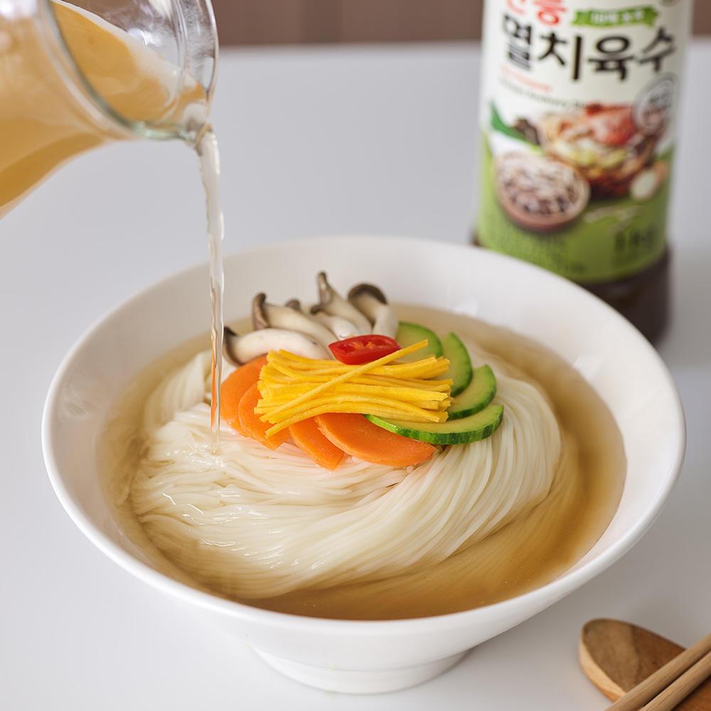 Nước cốt cá cơm Chungwoo 430g