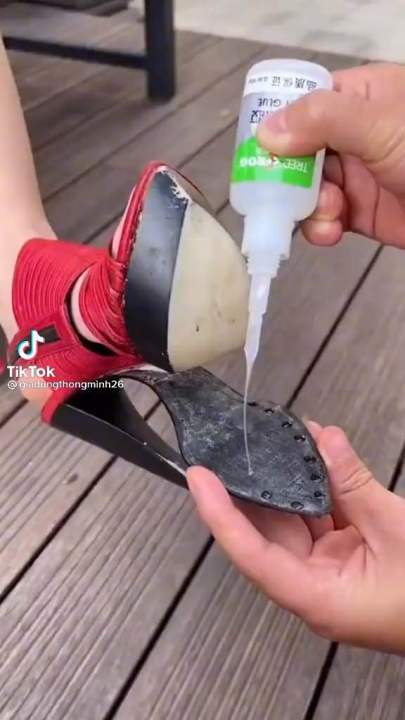 Keo Dán Đa Năng Siêu Dính YIHE YOU 50G ( Keo Dán Sắt, Gỗ, Nhựa, Trong Suốt, Keo Dán Con Ếch Dạng Gel Nước )