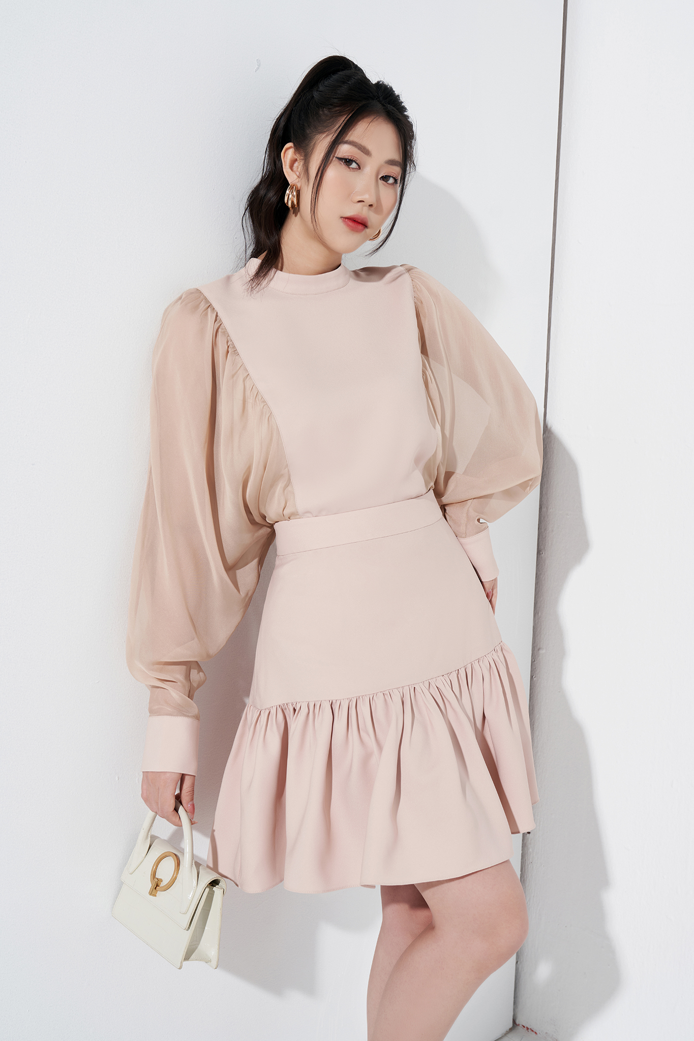 Chân váy lụa ngắn đuôi cá LADY ME by Eva de Eva 21ACVO010B