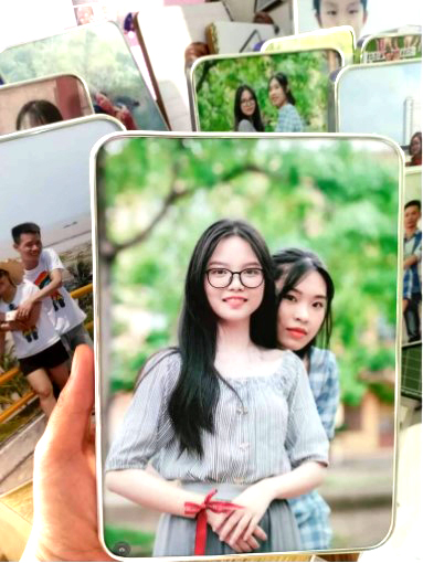 Ảnh Tráng Gương để bàn/ treo tường 13x18, 15x21, 20x30, 30x40 Miễn phí in hình theo yêu cầu, Bảo hành gãy vỡ