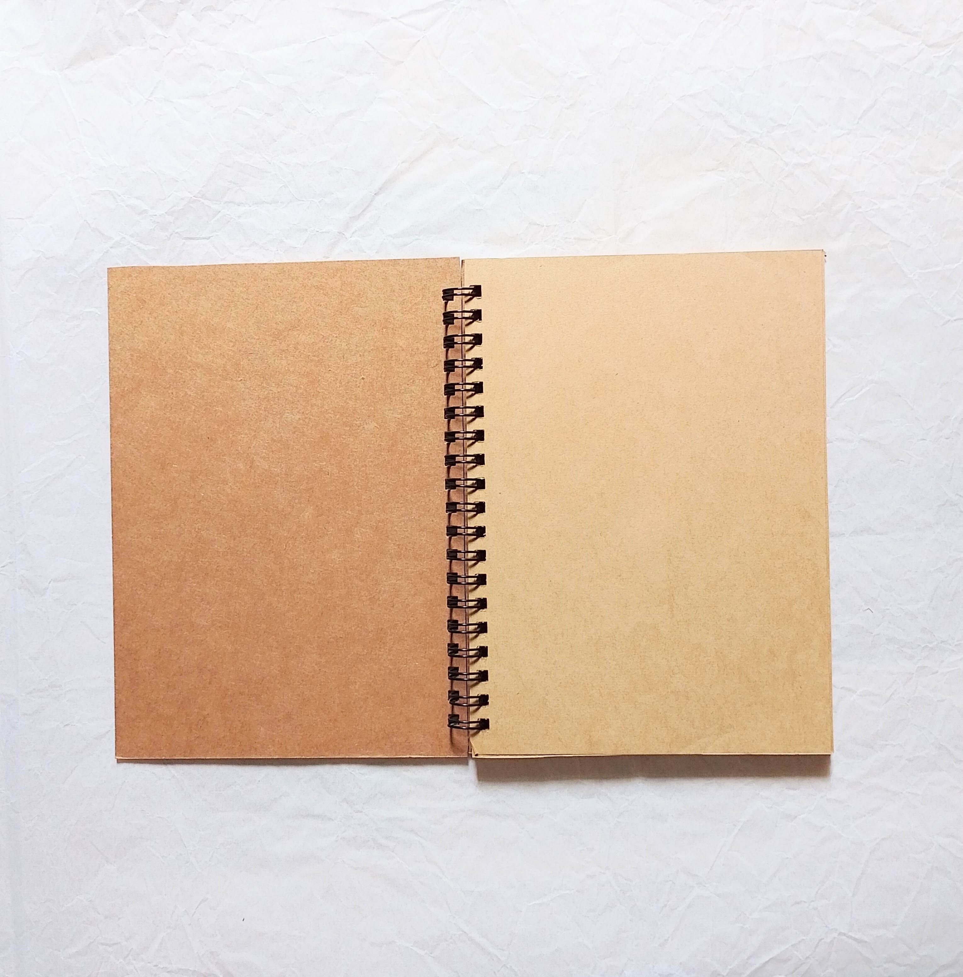Sổ tay Handmade gáy lò xo xoắn, Giấy Kraft nâu không dòng kẻ, Viết nhật kí, Ghi chú, Phác họa, Làm quà tặng, khổ A6