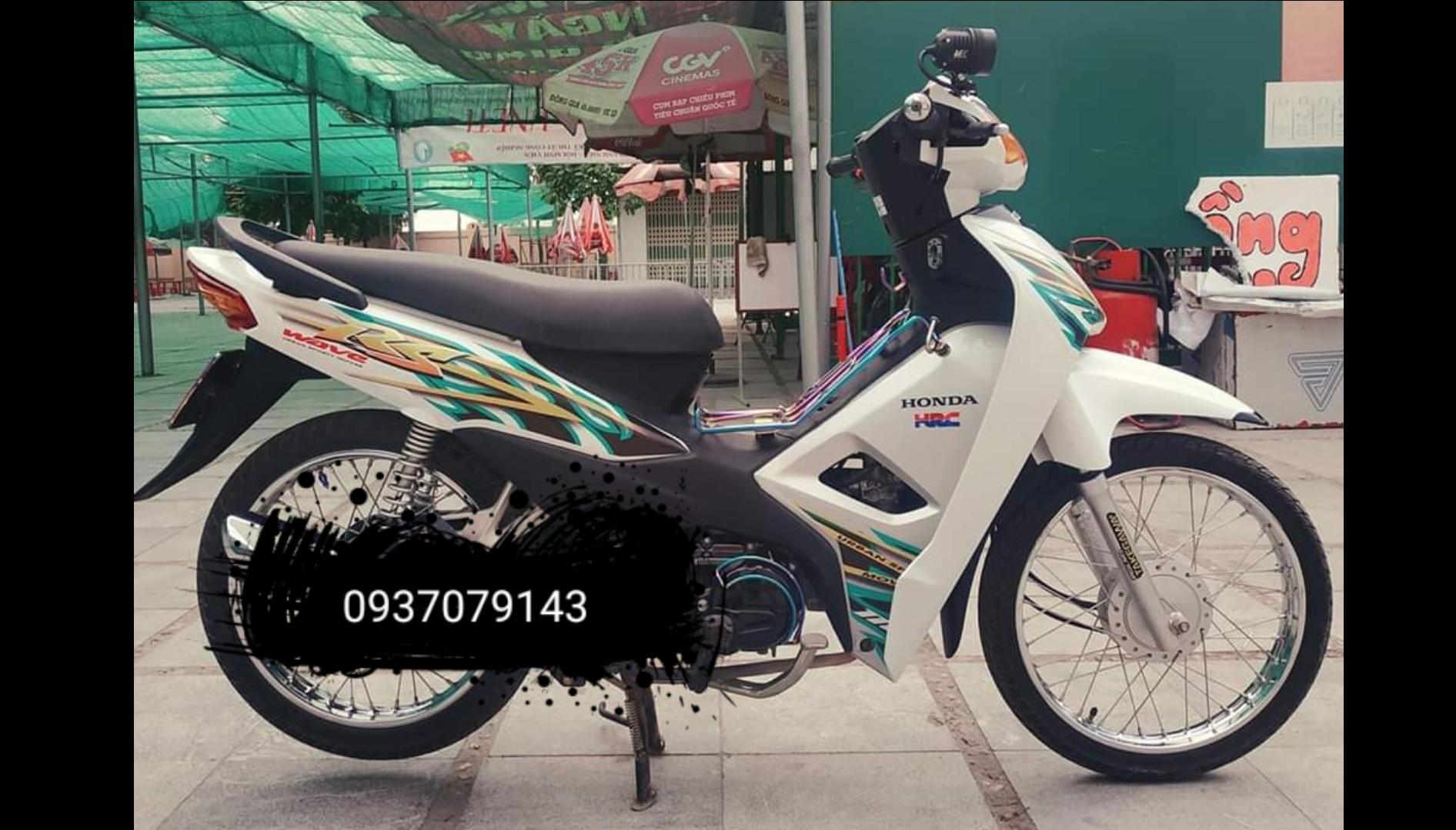 Tem rời wave 2017 dán xe trắng.