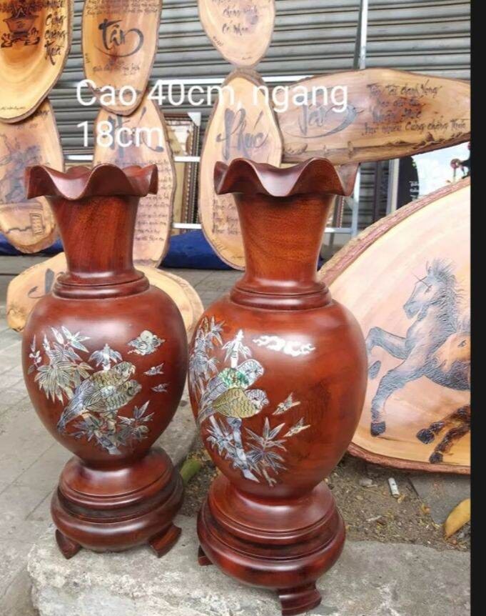 Cặp lục bình gỗ Lim cao 40cm