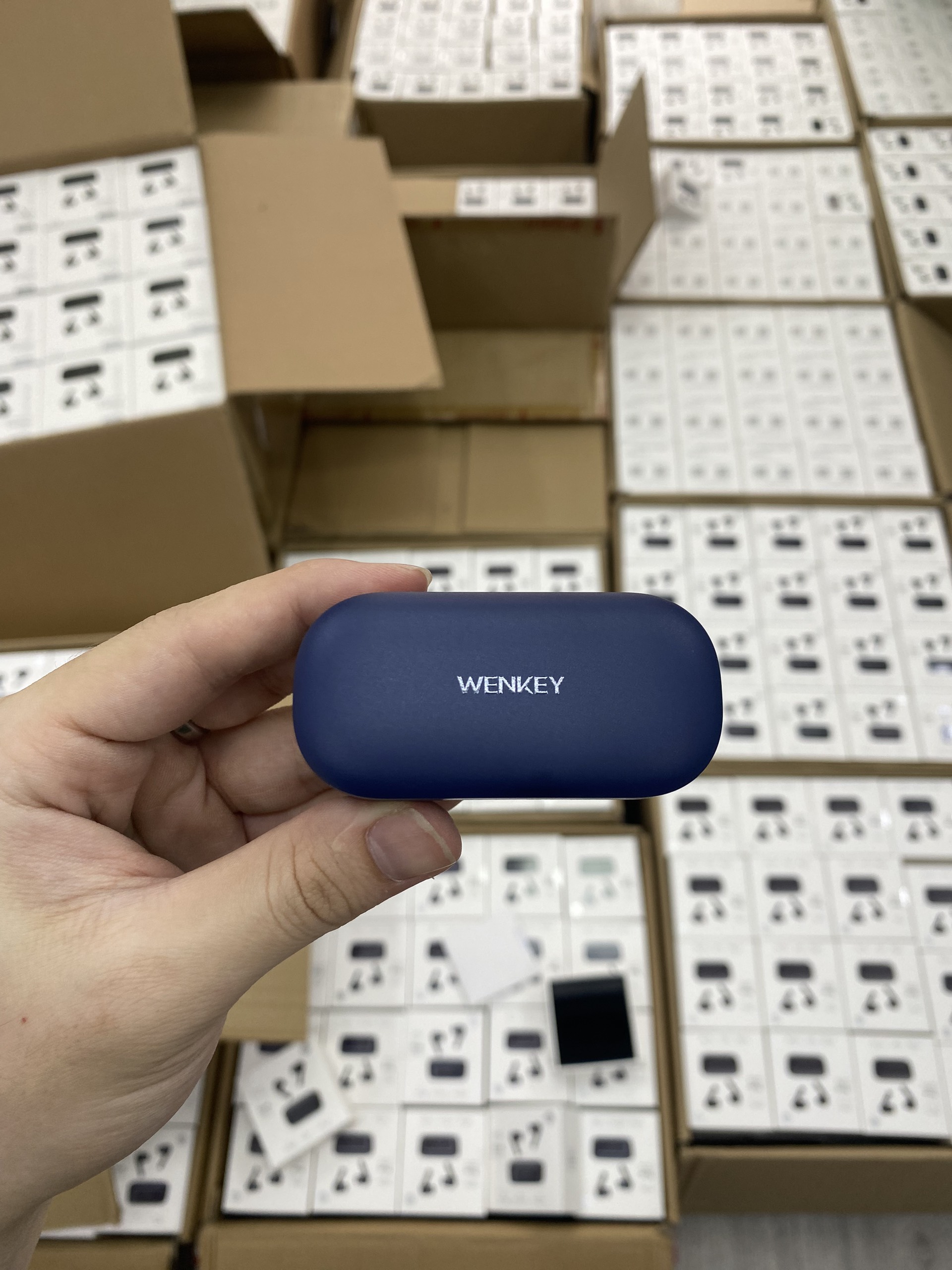 Tai Nghe True Wireless của Wenkey E2P ( tên gọi của Aukey tại Amazon)