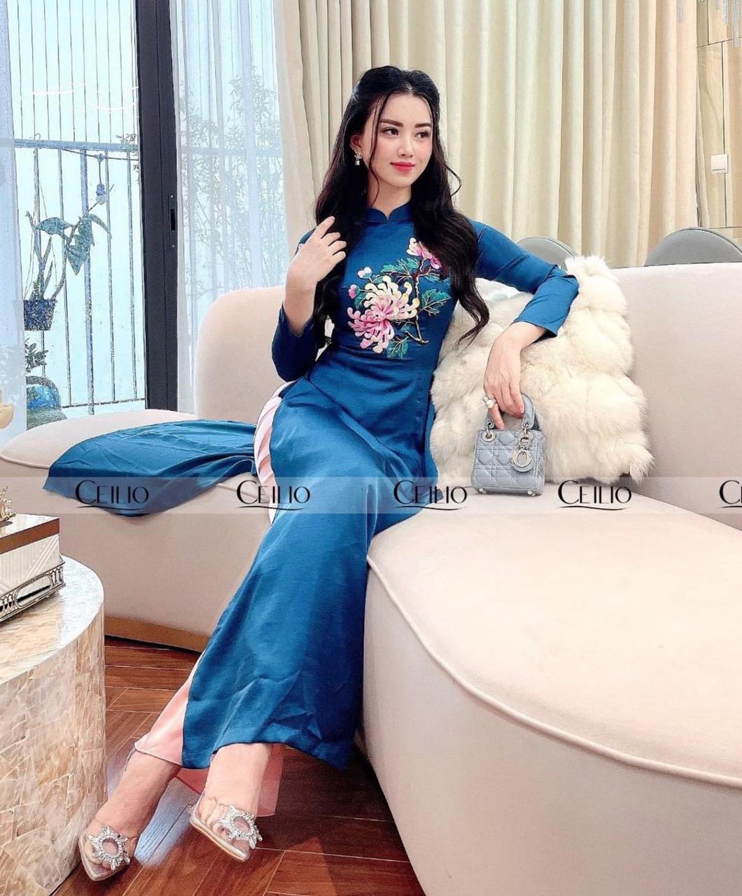 Áo dài lụa tây thi thêu cao cấp đủ size (chỉ áo)