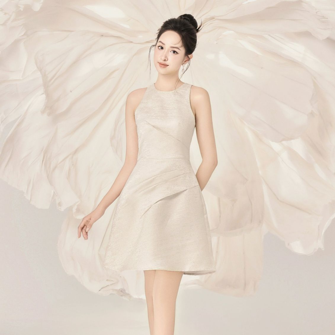 Voucher siêu sale 15% OLV - Đầm Eileen Dress