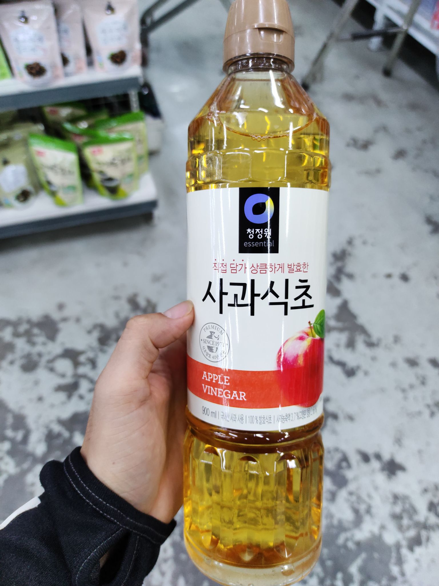 Dấm táo hàn quốc 900ml - 사과식초