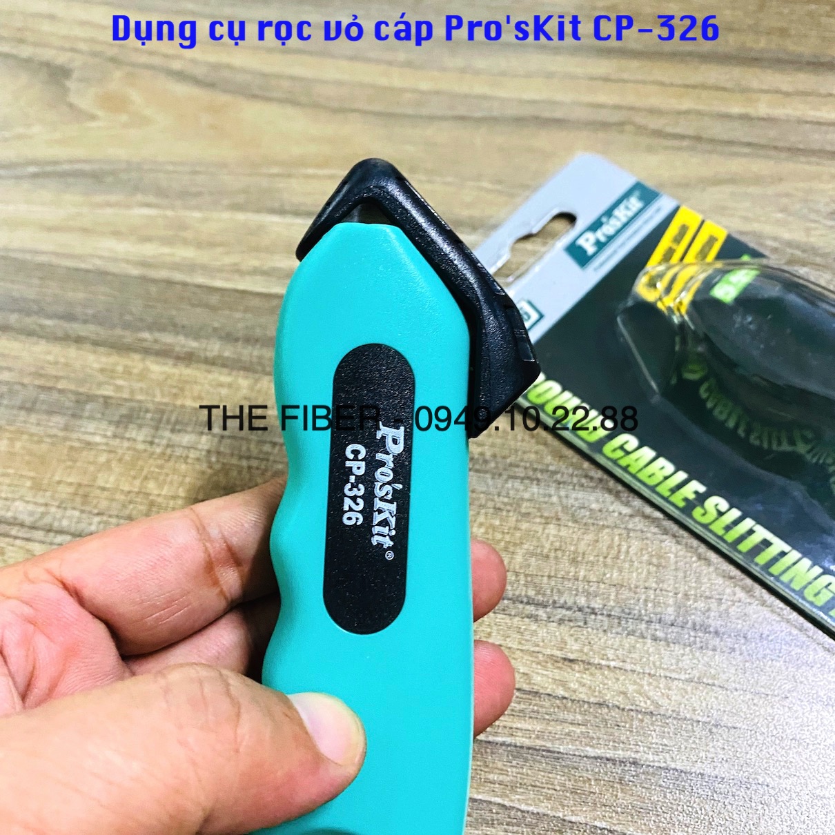 Dụng cụ rọc vỏ cáp Pro'sKit CP-326