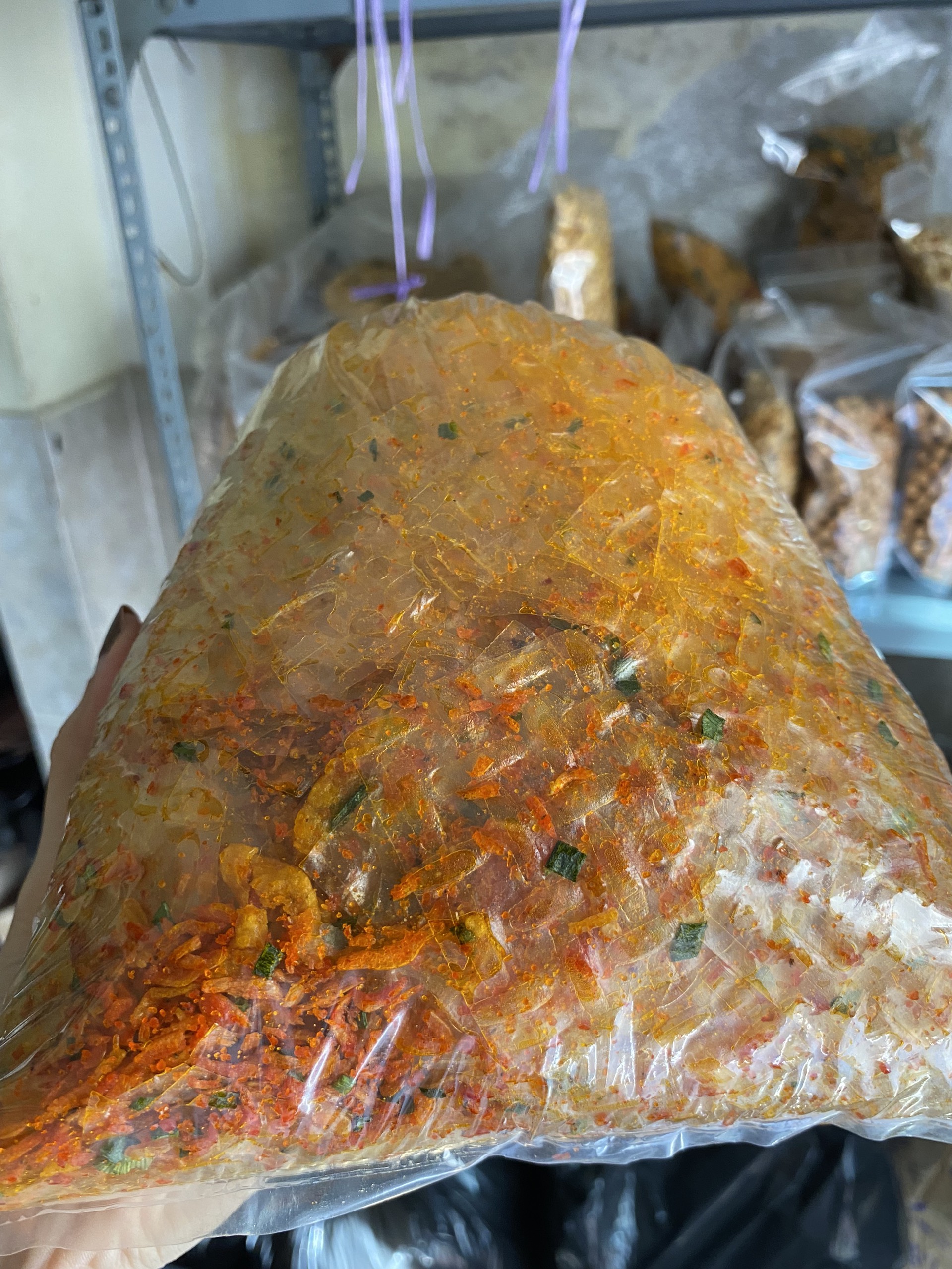 Bánh tráng trộn tôm miếng vuông 500g