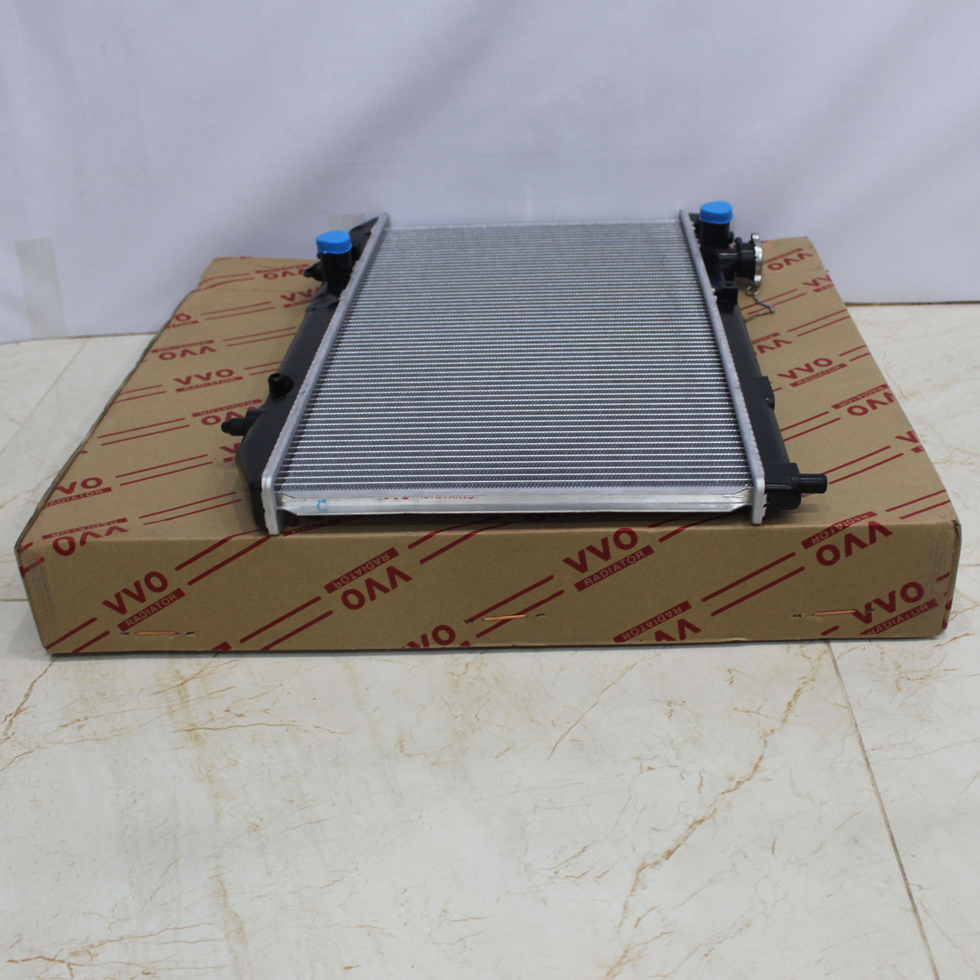 Két nước Daihatsu Charade, số sàn