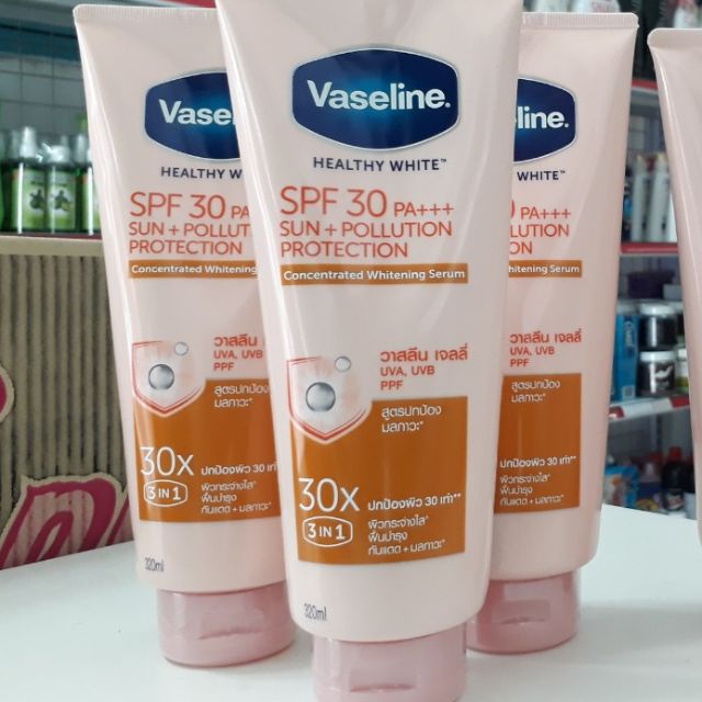 Sữa Dưỡng Thể Vaseline 30X 320ml