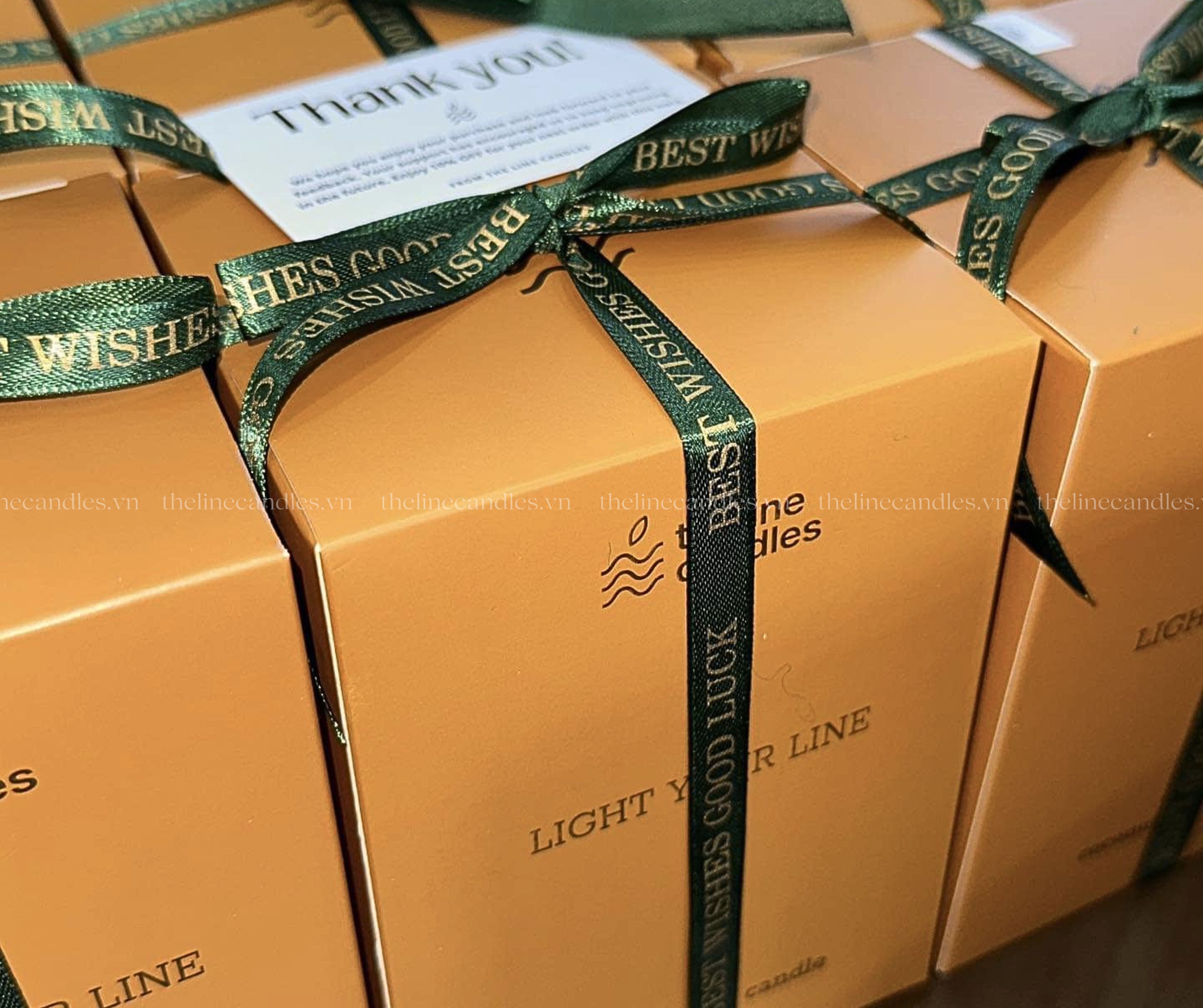 Nến thơm The Line Candle hương OLD-FASHIONED