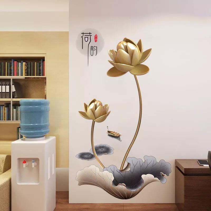 [HCM]Decal dán tường Hoa Sen Vàng đồng