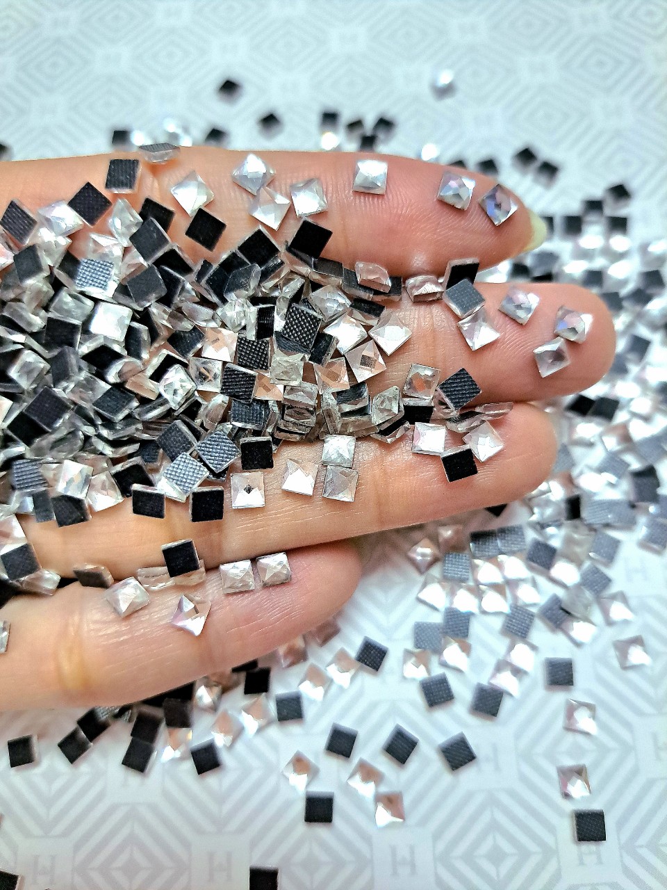 [sale  ] ĐÁ NAIL - PHỤ KIỆN TRANG TRÍ NAIL