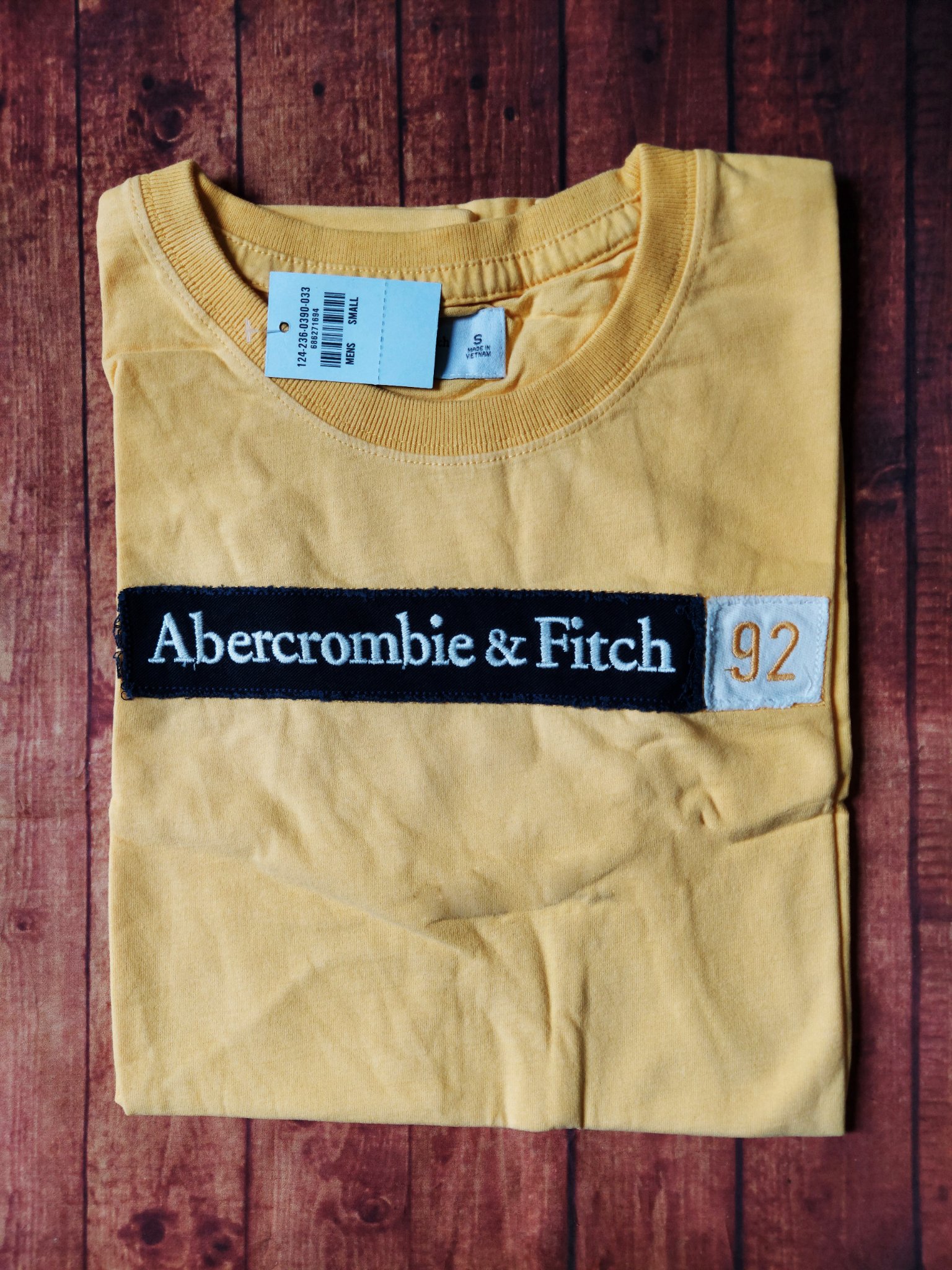 Áo thun Abercrombie & Fitch Yellow 92