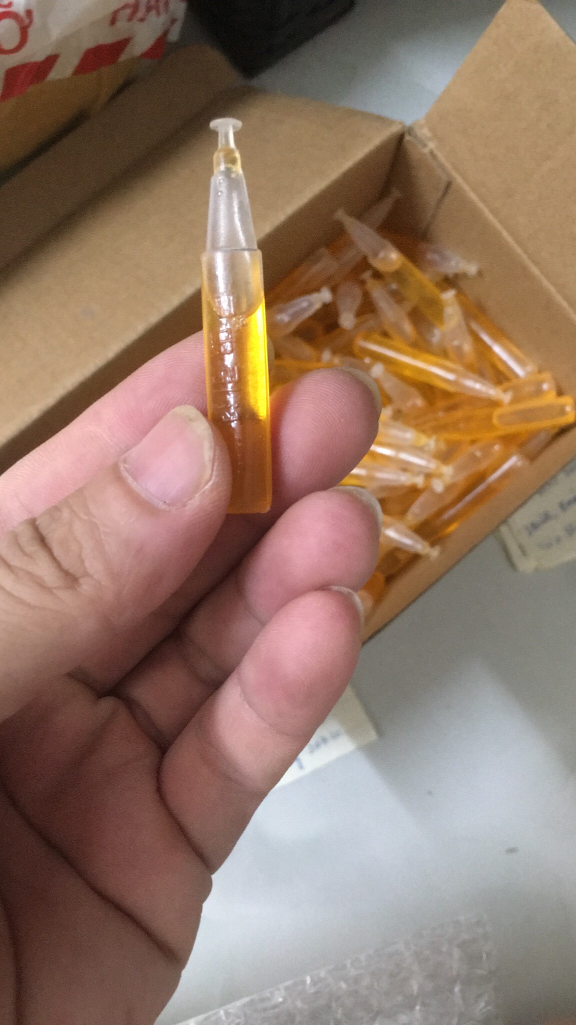BÌNH DẪN DỤ RUỒI VÀNG + DẪN DỤ 2ML