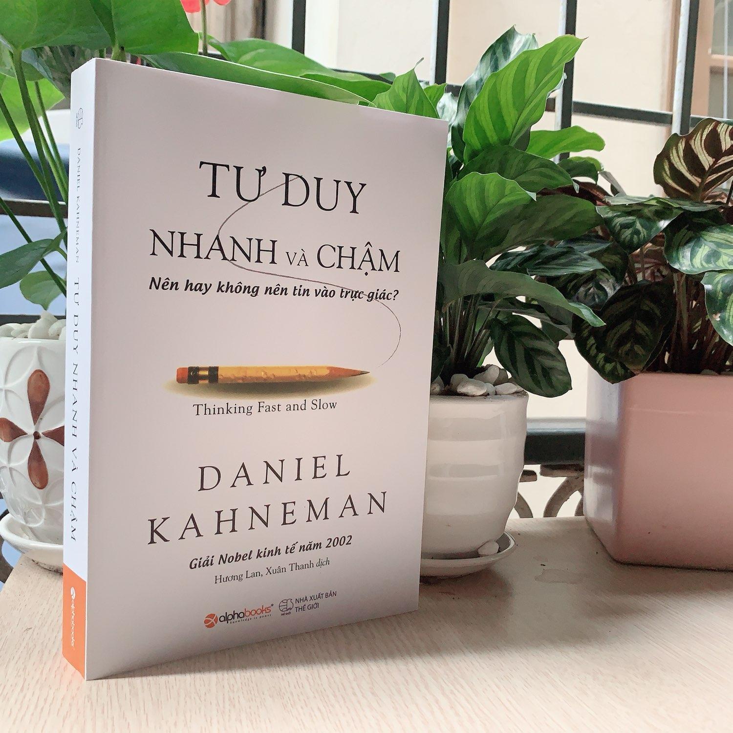 Sách Tư Duy Nhanh Và Chậm[ALPHABOOKS]