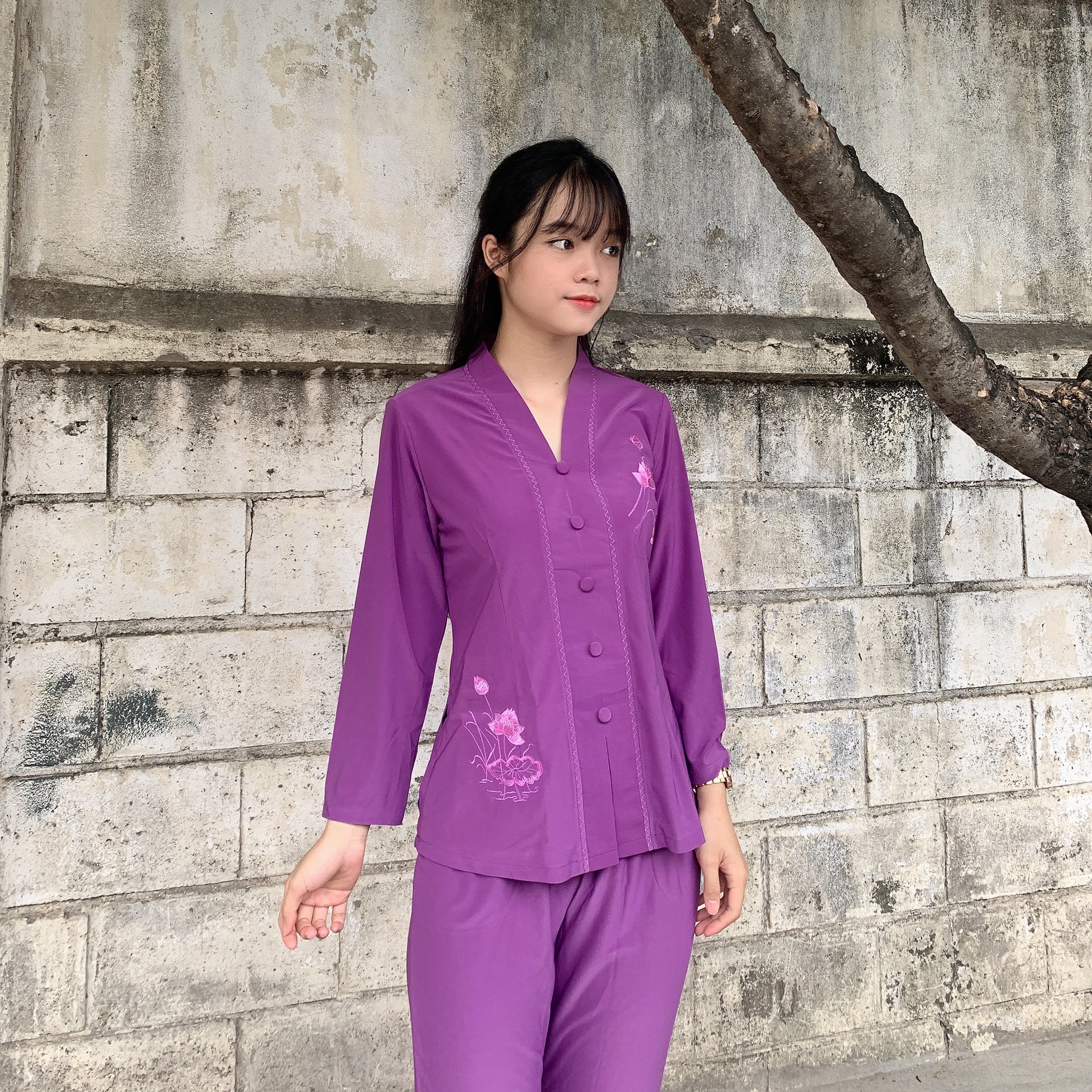 Đồ lam đi chùa nữ, đồ phật tử mẫu thun lắc bông