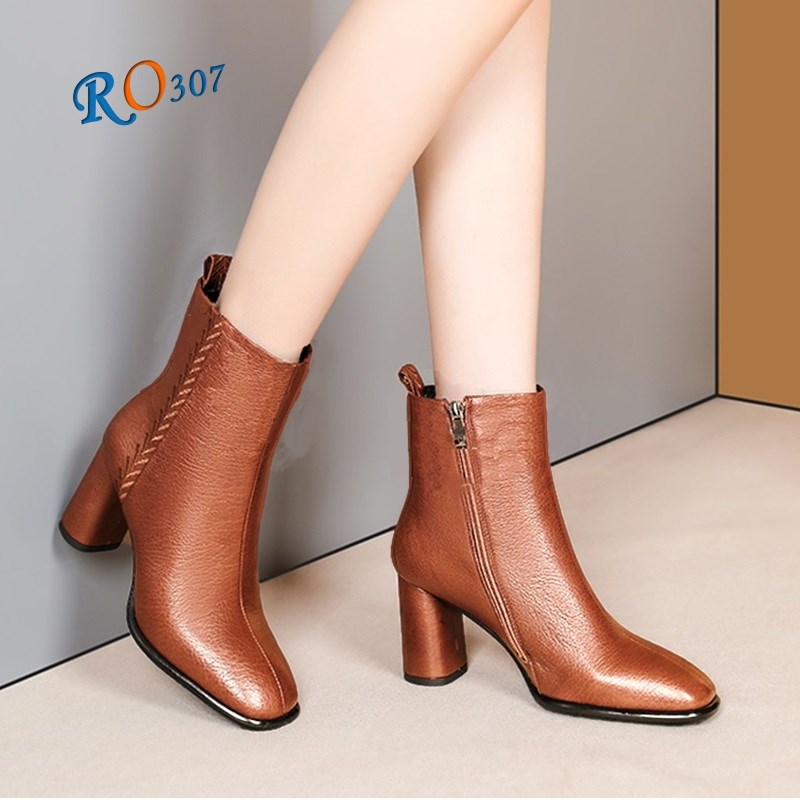 Giày bốt nữ thời trang cao cấp đen & da bò RO307