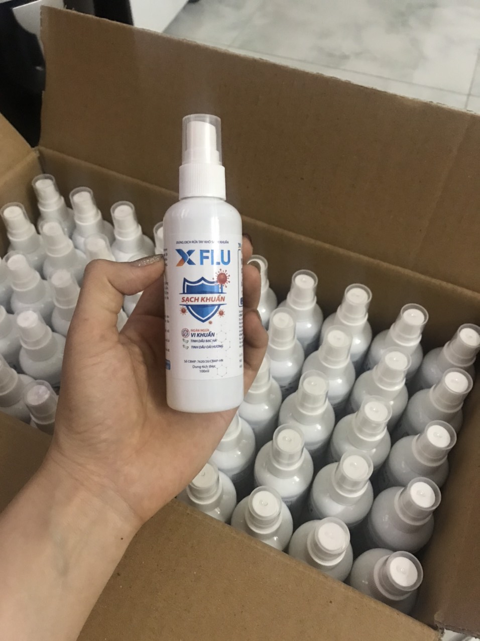 Nước rửa tay khô sát khuẩn X Flu (dạng xịt)