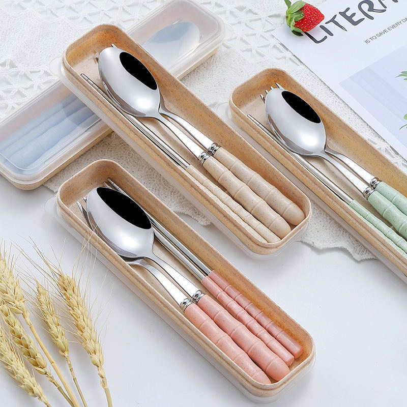 Bộ Thìa Đũa Dĩa Inox Cán Lúa Mạch - Hộp Nhựa Lúa Mạch