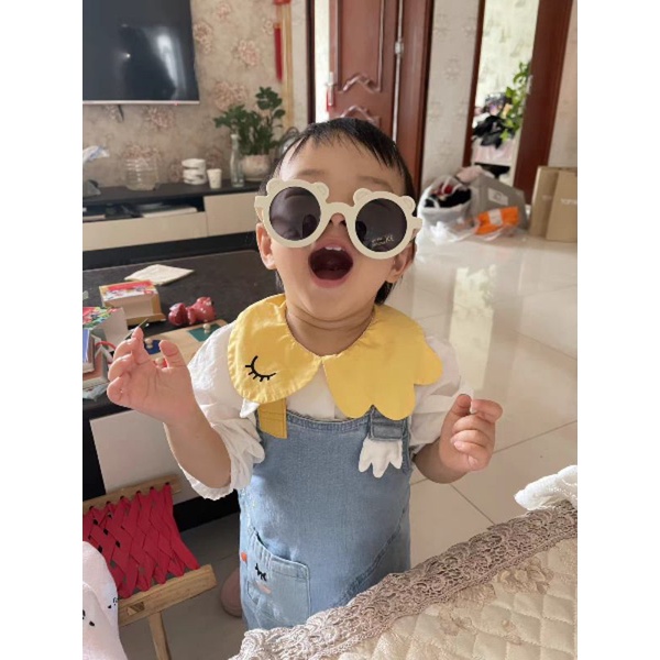 Kính râm, kính mátcho bé hình gấu đáng yêu