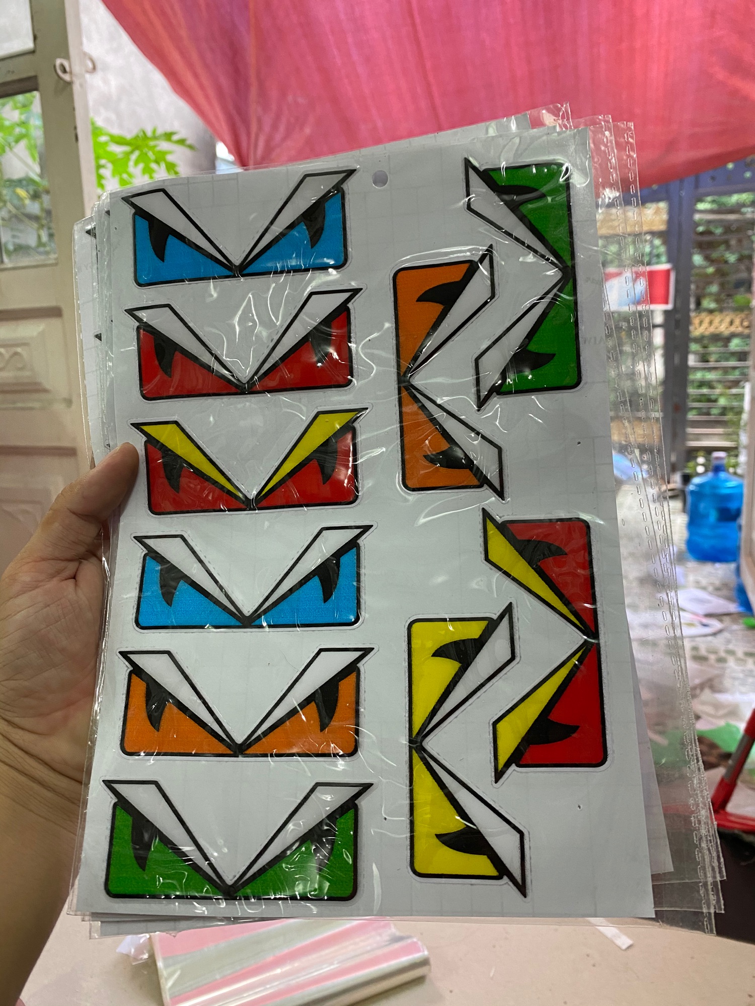 Combo full set Tem logo mắt fendi nhiều màu