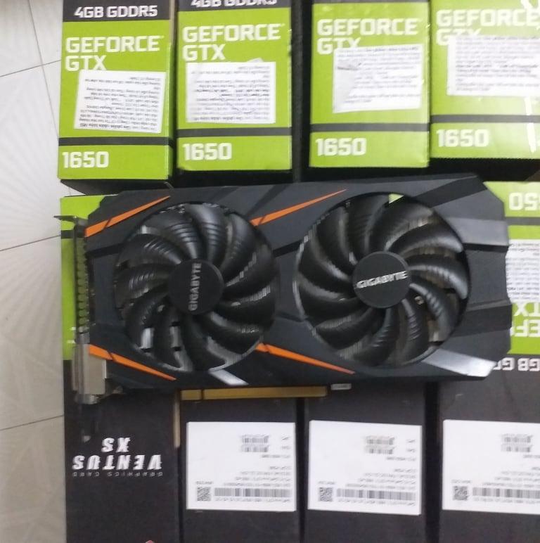 Card màn hình Gigabyte Gefoce GTX 1060 3G 2 fan back plate