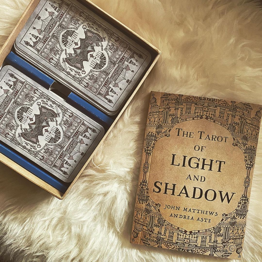 Tarot of Light and Shadow