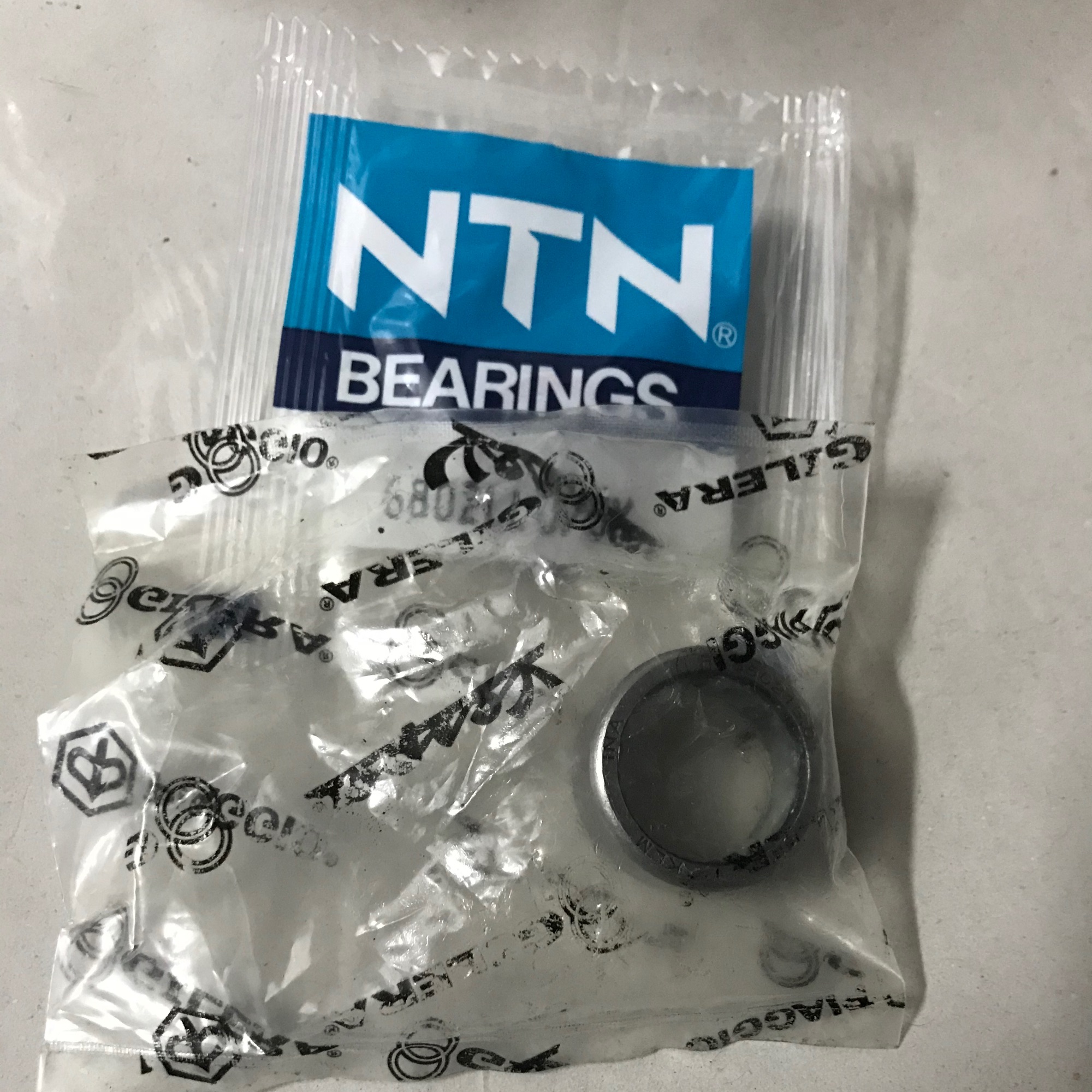 Cặp bạc đạn puly xe Vespa 125cc đời 3v