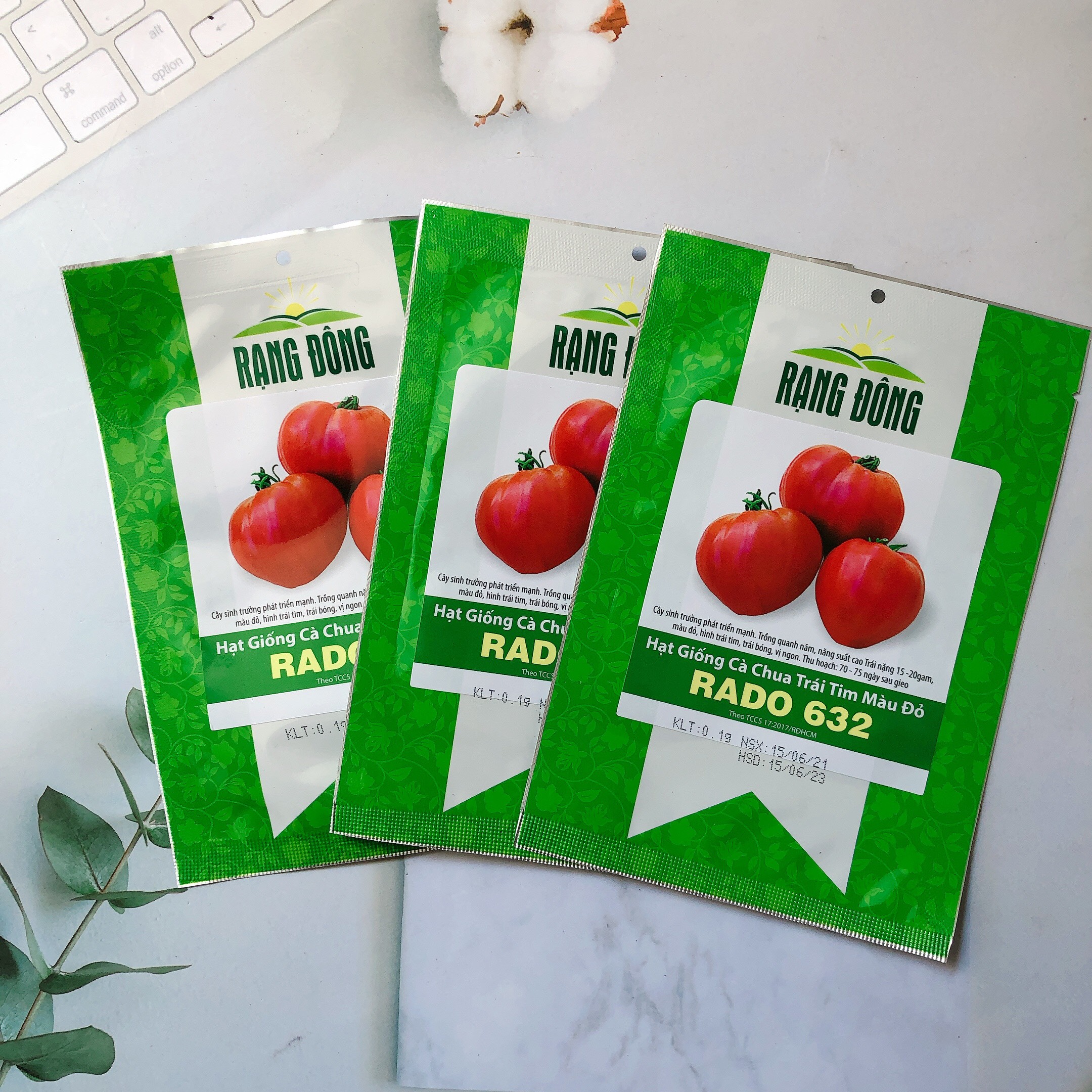 [HCM]Hạt giống Cà chua trái tim đỏ Rado 632 RD gói 0.1gr