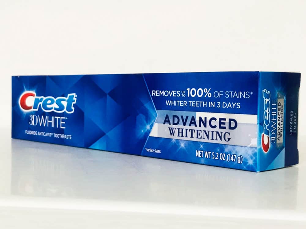 Kem đánh răng Crest 3D White Advanced Whitening 147g - [MỸ]