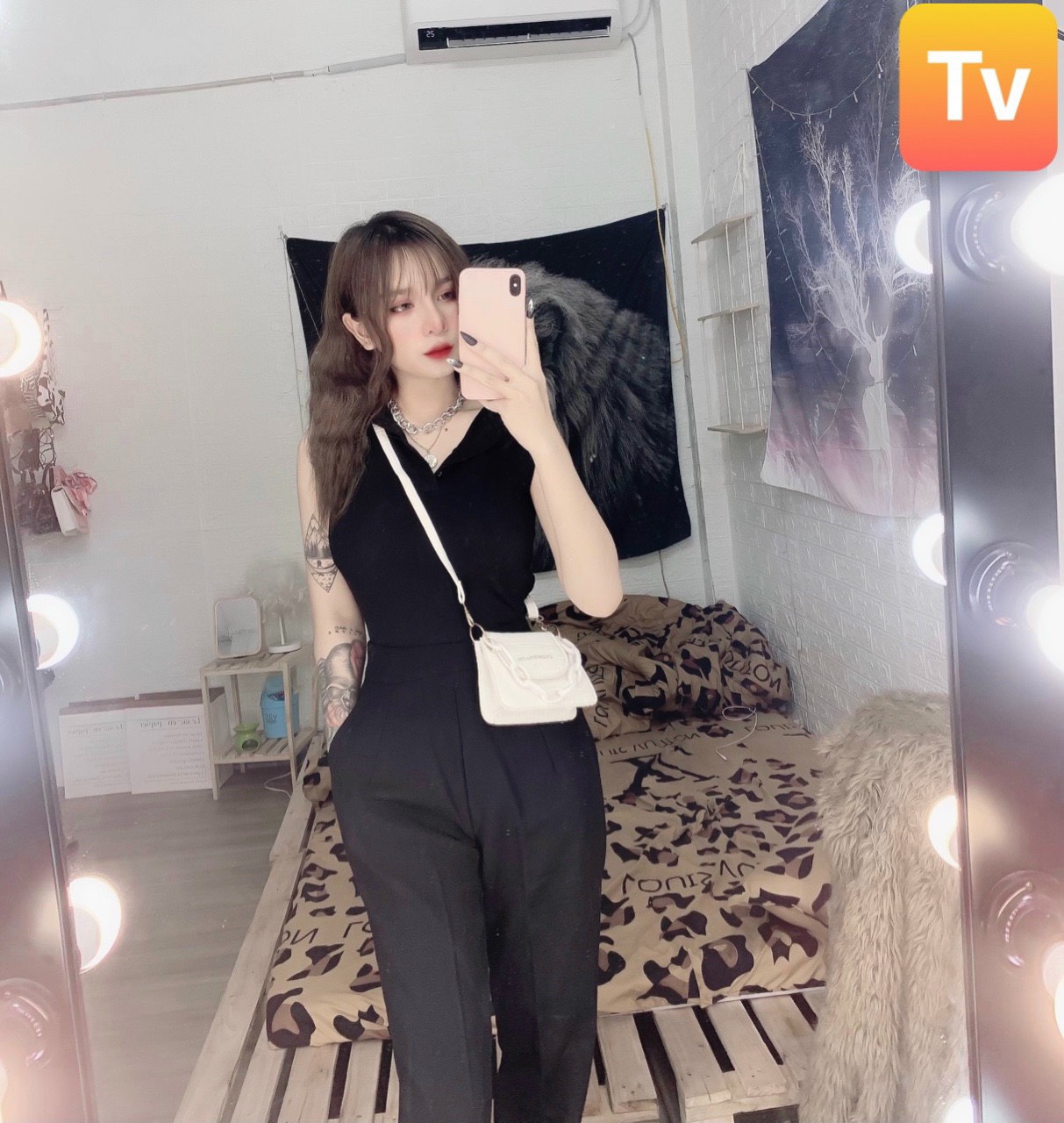 Áo ba lỗ cổ bẻ sát nách cài nút trơn cực xinh , chất thun bozip mềm mịn ( ảnh thật )