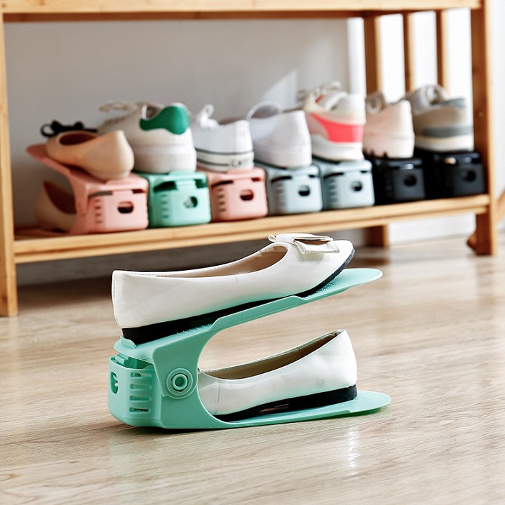 Convenient duck shoes rack