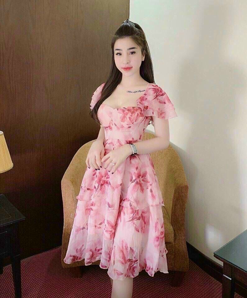 Đầm voan hoa hồng mặc được 2 kiểu siêu xinh