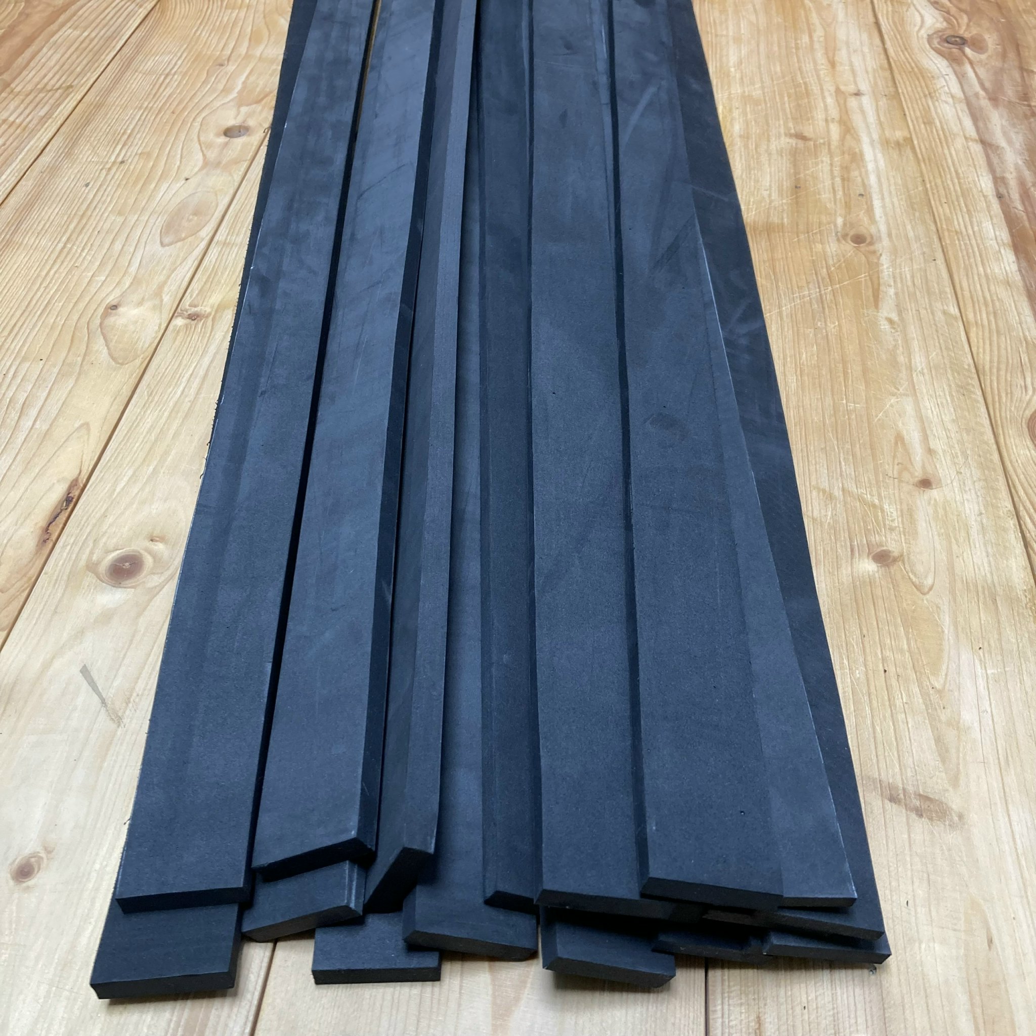 Mút xốp lót hồ cá, bể cá dạng sợi dài 130cm combo 2 sợi.
