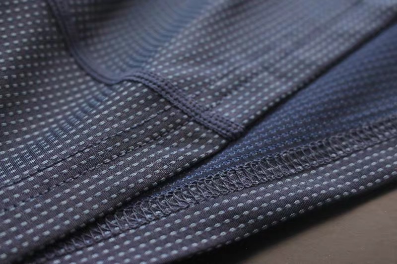 ÁO THÊ THAO - Áo Thun Có Tay - Logo - Thun Coolmate Co Dãn 4 Chiều
